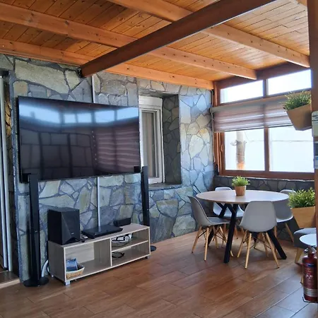 Sioutis House アパート Soroni